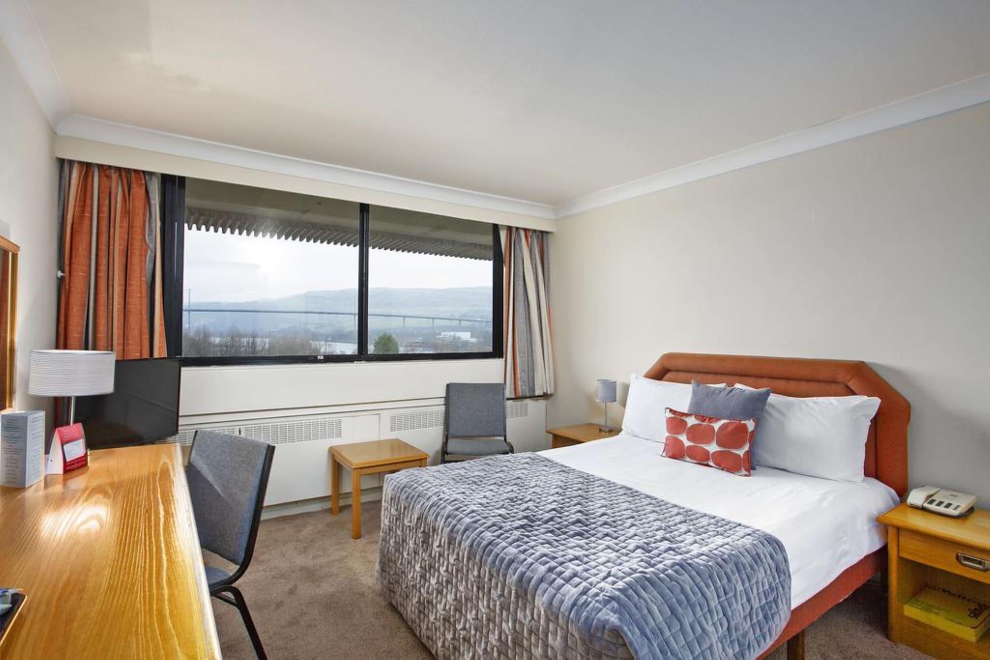 Muthu Glasgow River Hotel เอิร์สกิน ภายนอก รูปภาพ