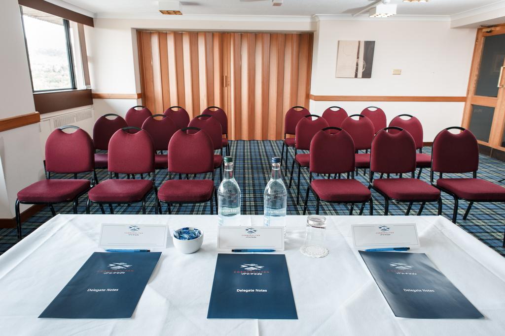 Muthu Glasgow River Hotel เอิร์สกิน ภายนอก รูปภาพ