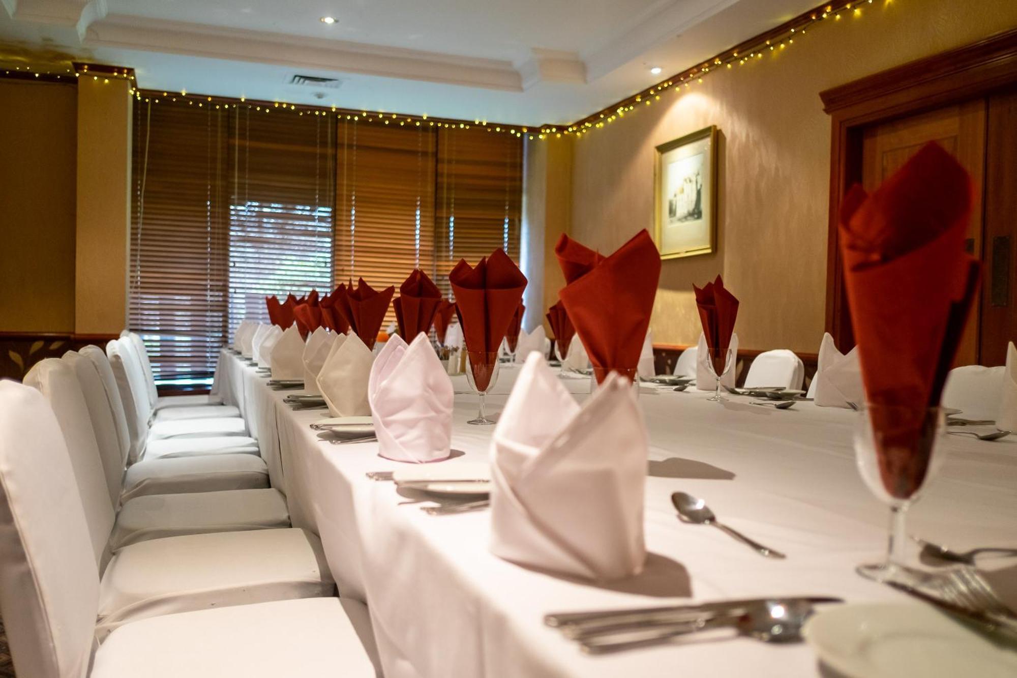 Muthu Glasgow River Hotel เอิร์สกิน ภายนอก รูปภาพ