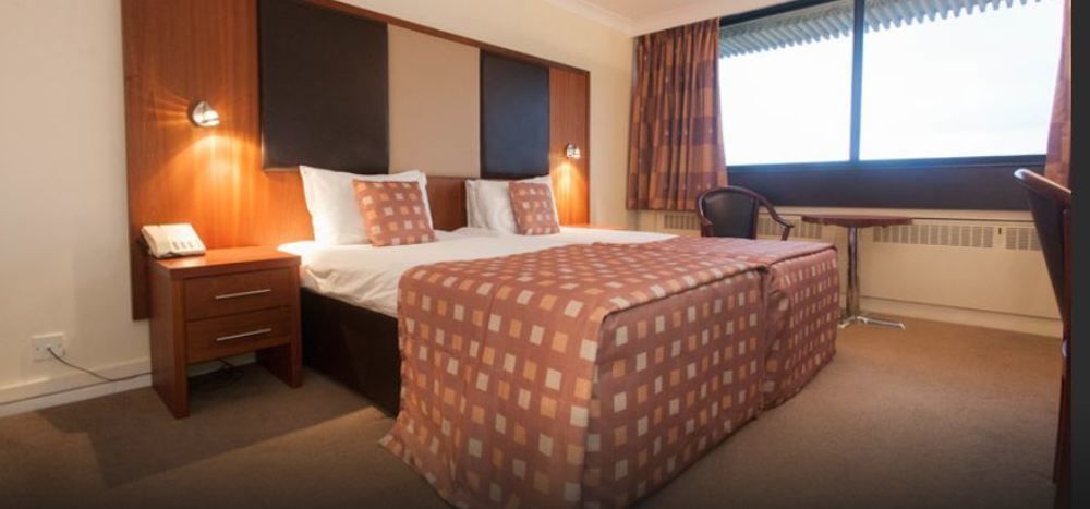 Muthu Glasgow River Hotel เอิร์สกิน ภายนอก รูปภาพ